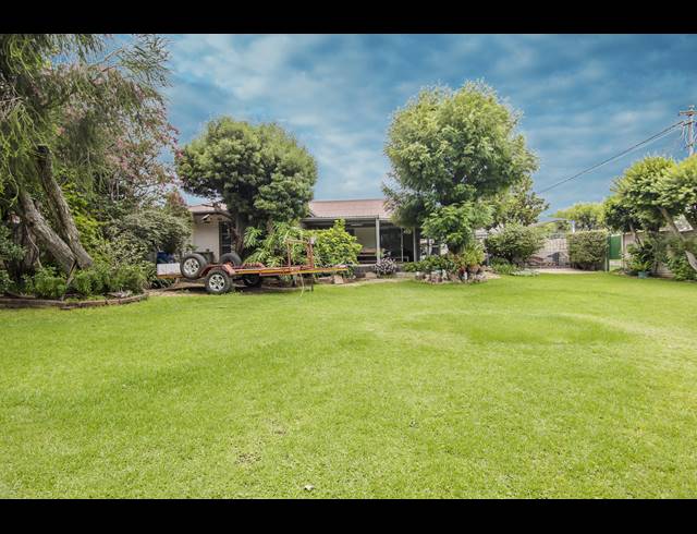 3 BEDROOM FREESTANDING FOR SALE IN DISCOVERY